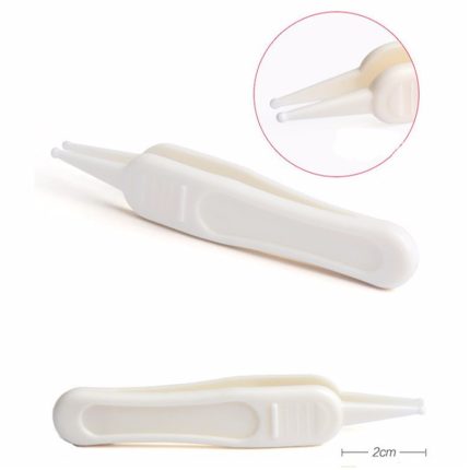 2pcs Baby Safe Cleaning Tweezers New Baby Care Tool Infant Safety Ear Forceps Plastic Newborn Digging 1